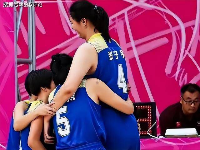 清军大营的女囚