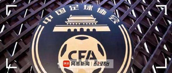 跪趴调教嗯啊h