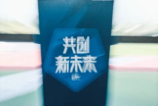超碰在线18