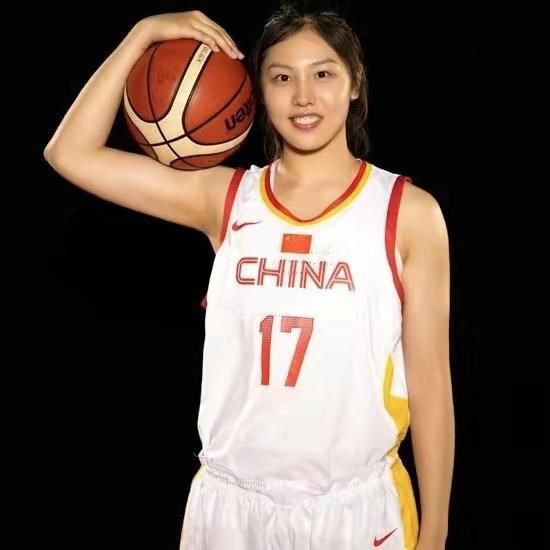 舔美女脚vk视频