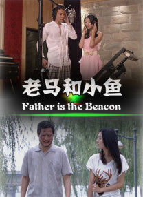 美女露久久